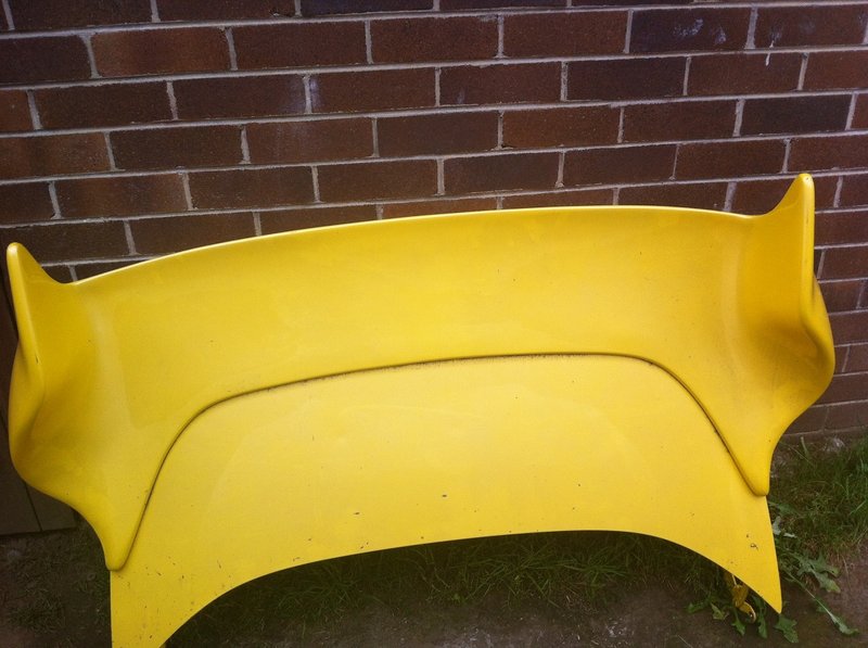 boot lid with wing