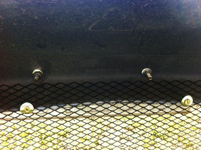 Then added the grill with a couple screws and washers . Got it cut to fit from bunnings 50&quot; by 16&quot; I think..yeh